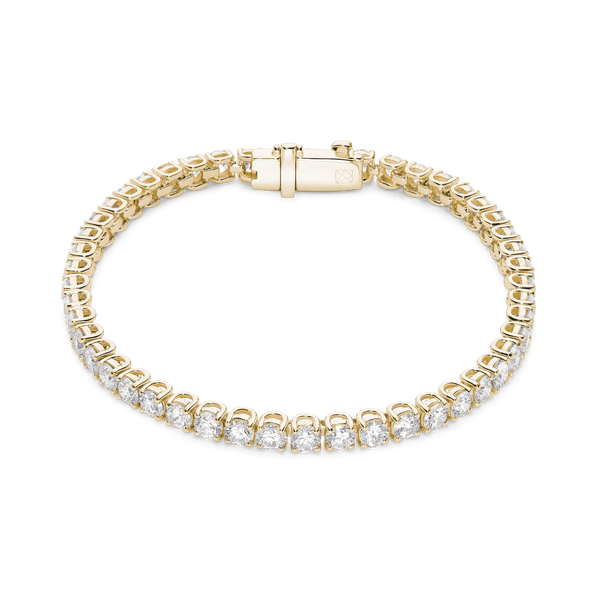 Overview of 7.2 carat total weight yellow gold tennis bracelet