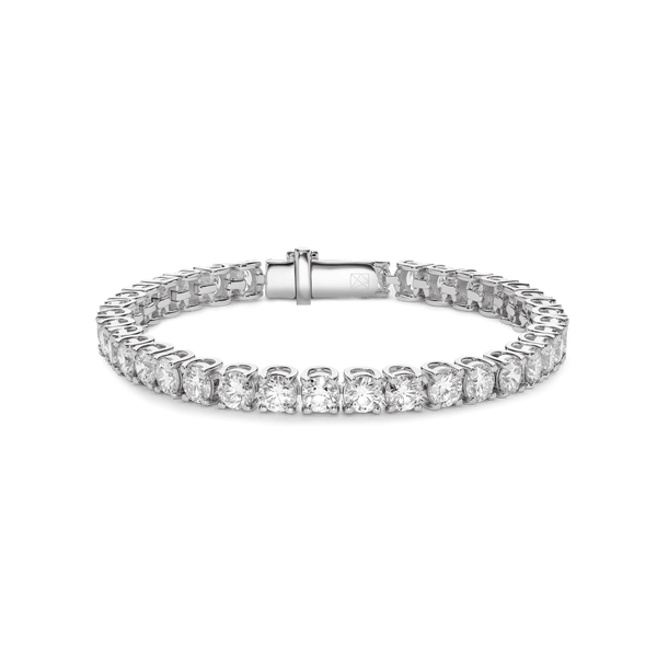 Front view of 10 carat total weight white gold tennis bracelet