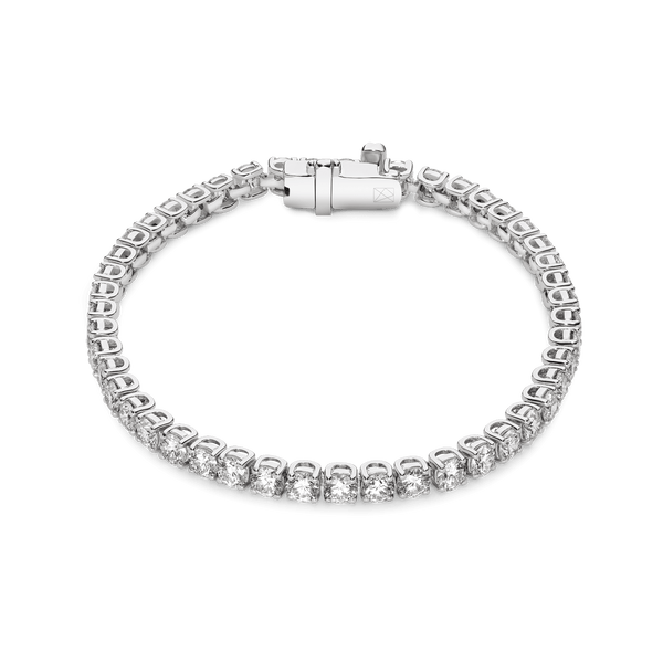 Overview of the white gold medium tennis bracelet