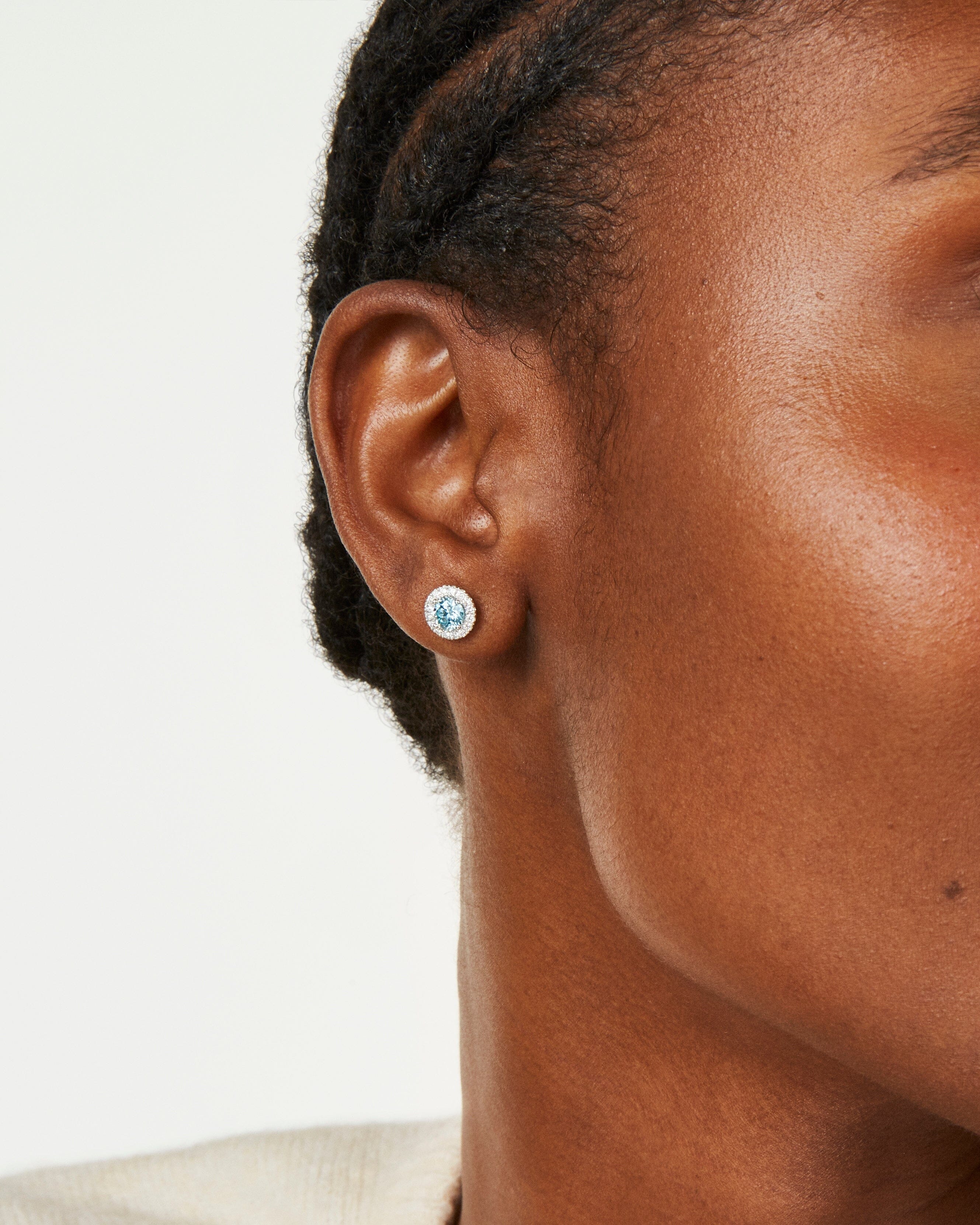 The Blue Halo Studs