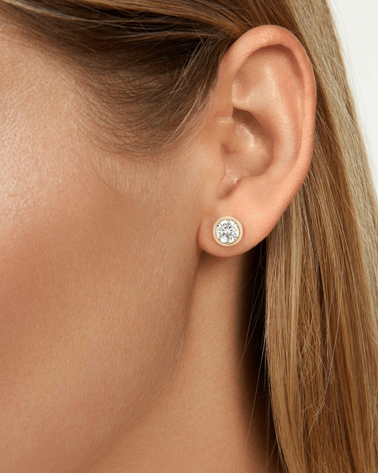 The Bezel Round Brilliant Solitaire Studs