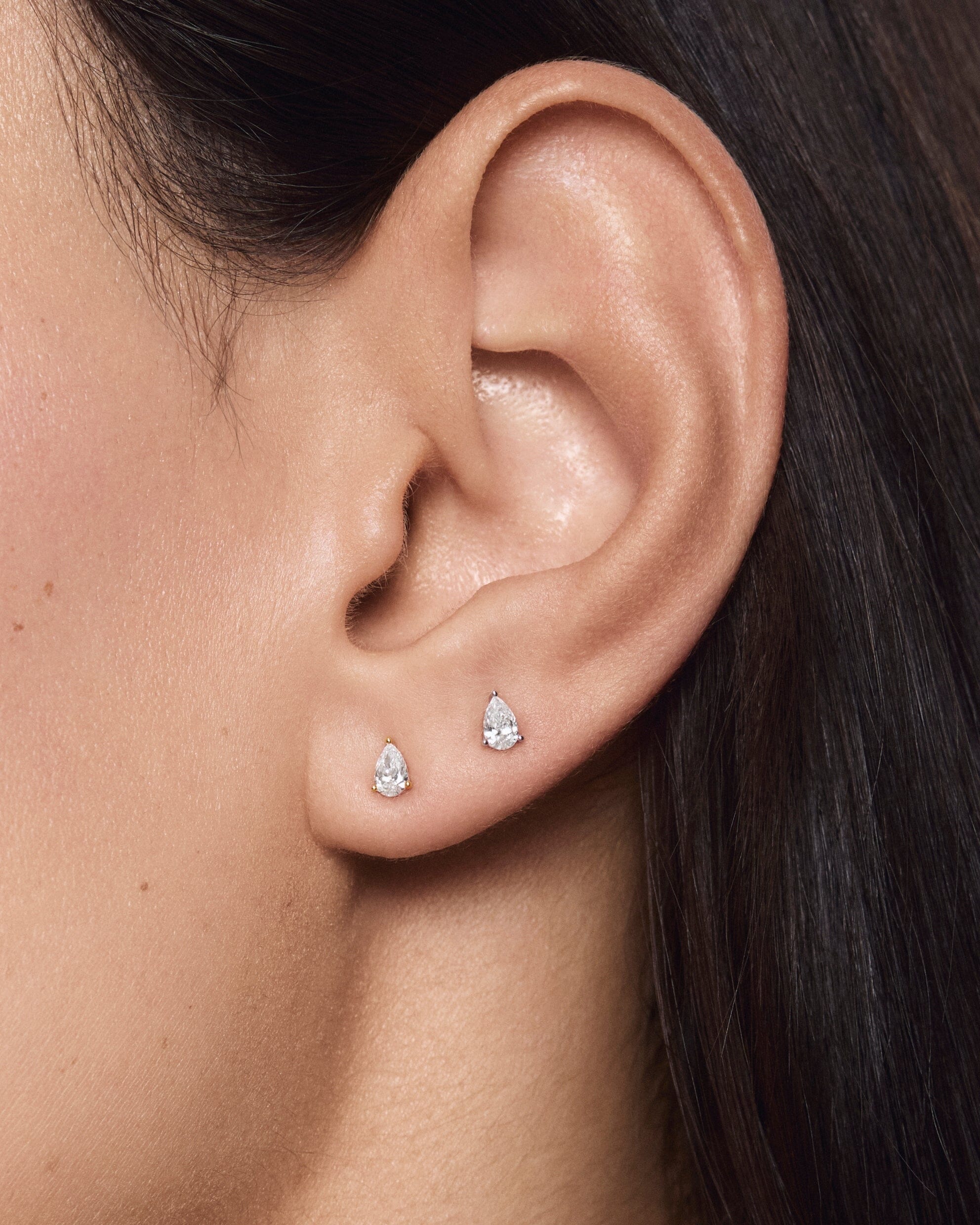 The Mini Pear Solitaire Studs