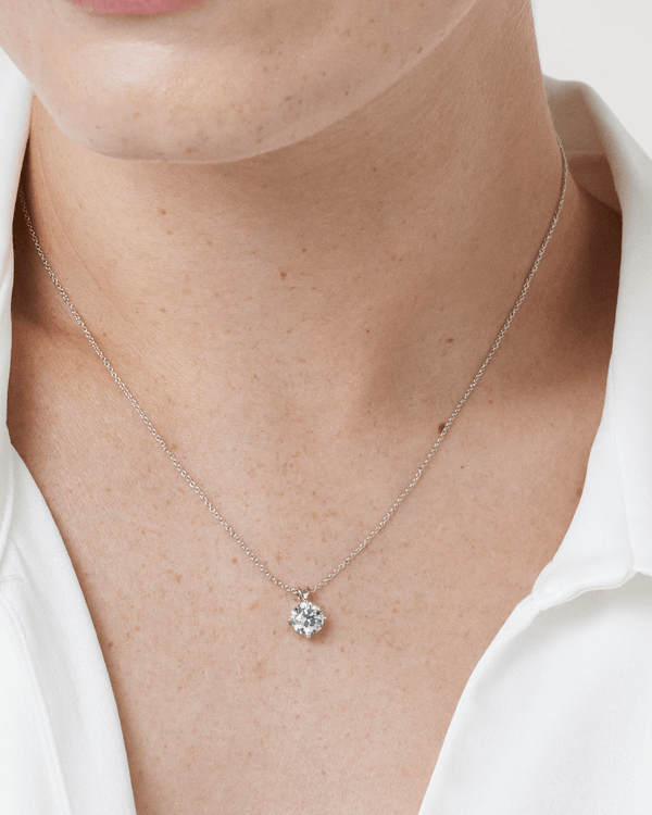 The Blue Round Brilliant Solitaire Bale Pendant Necklaces Lightbox Jewelry 