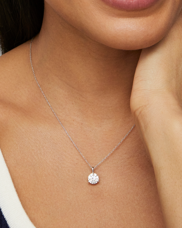 The Round Brilliant Solitaire Bale Pendant Necklaces Lightbox Jewelry 