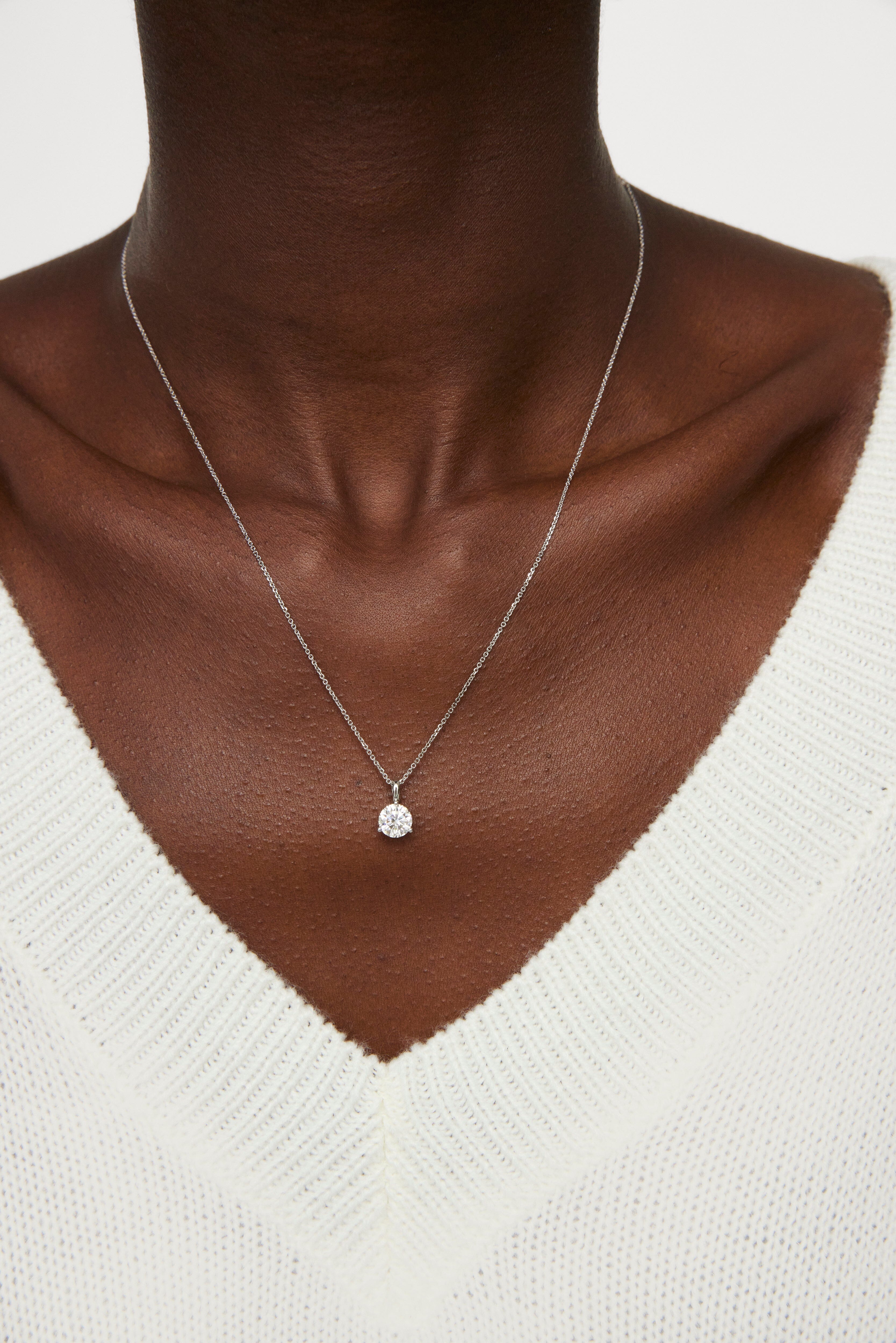 The Round Brilliant Solitaire Bale Pendant