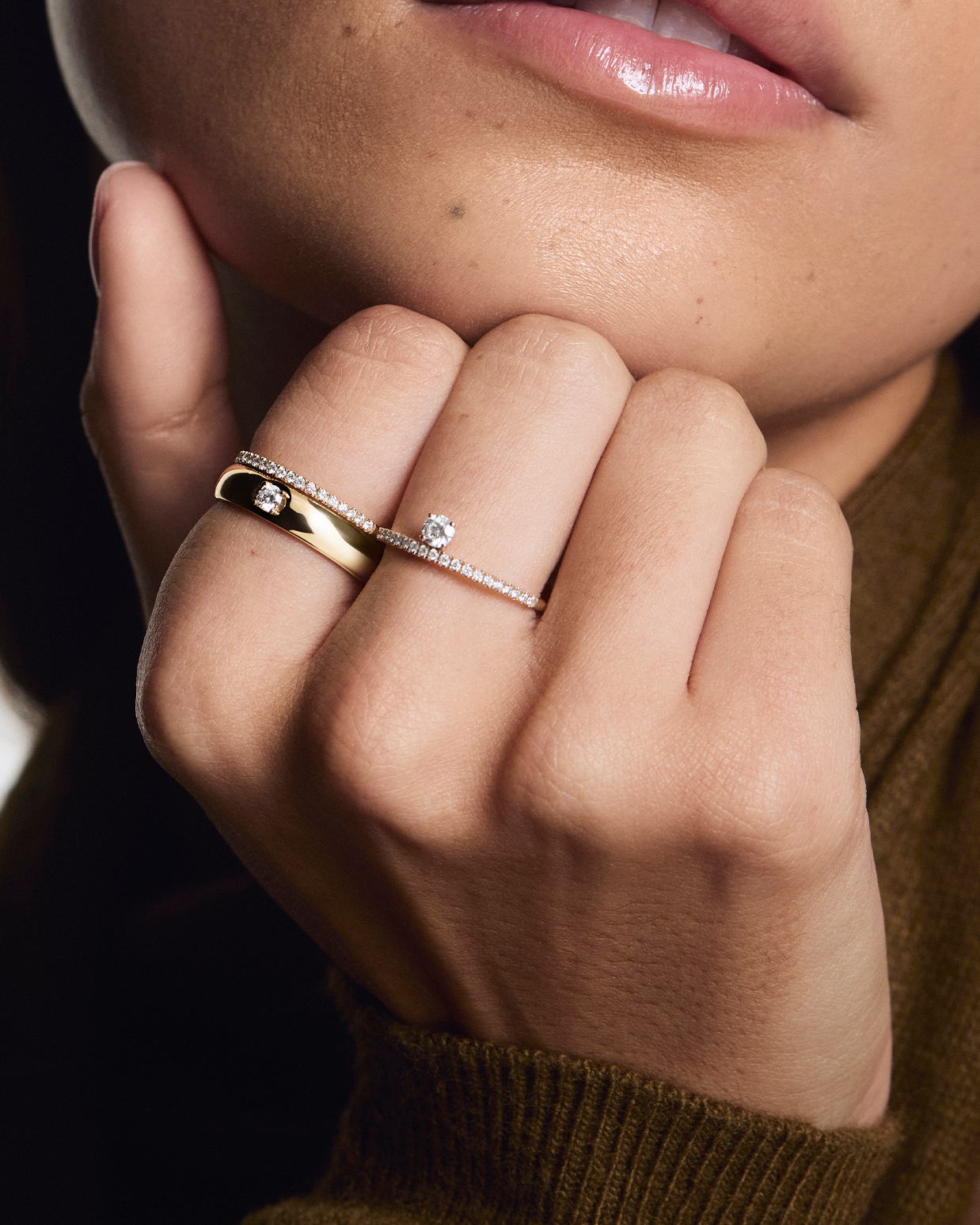 The Floating Solitaire Pavé Ring