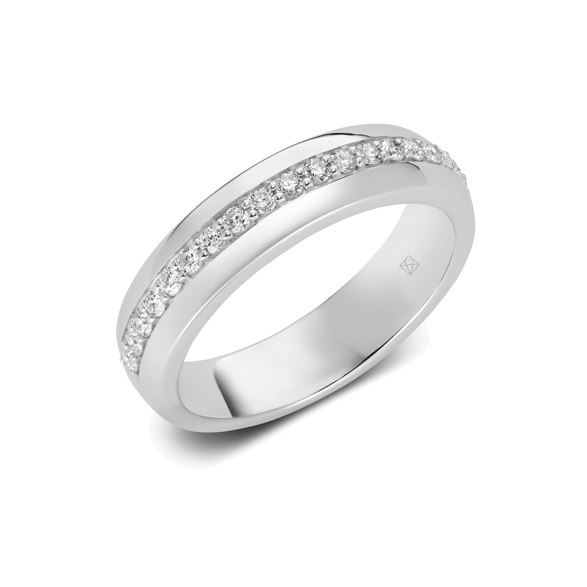 Angled view of the passage ring in white gold