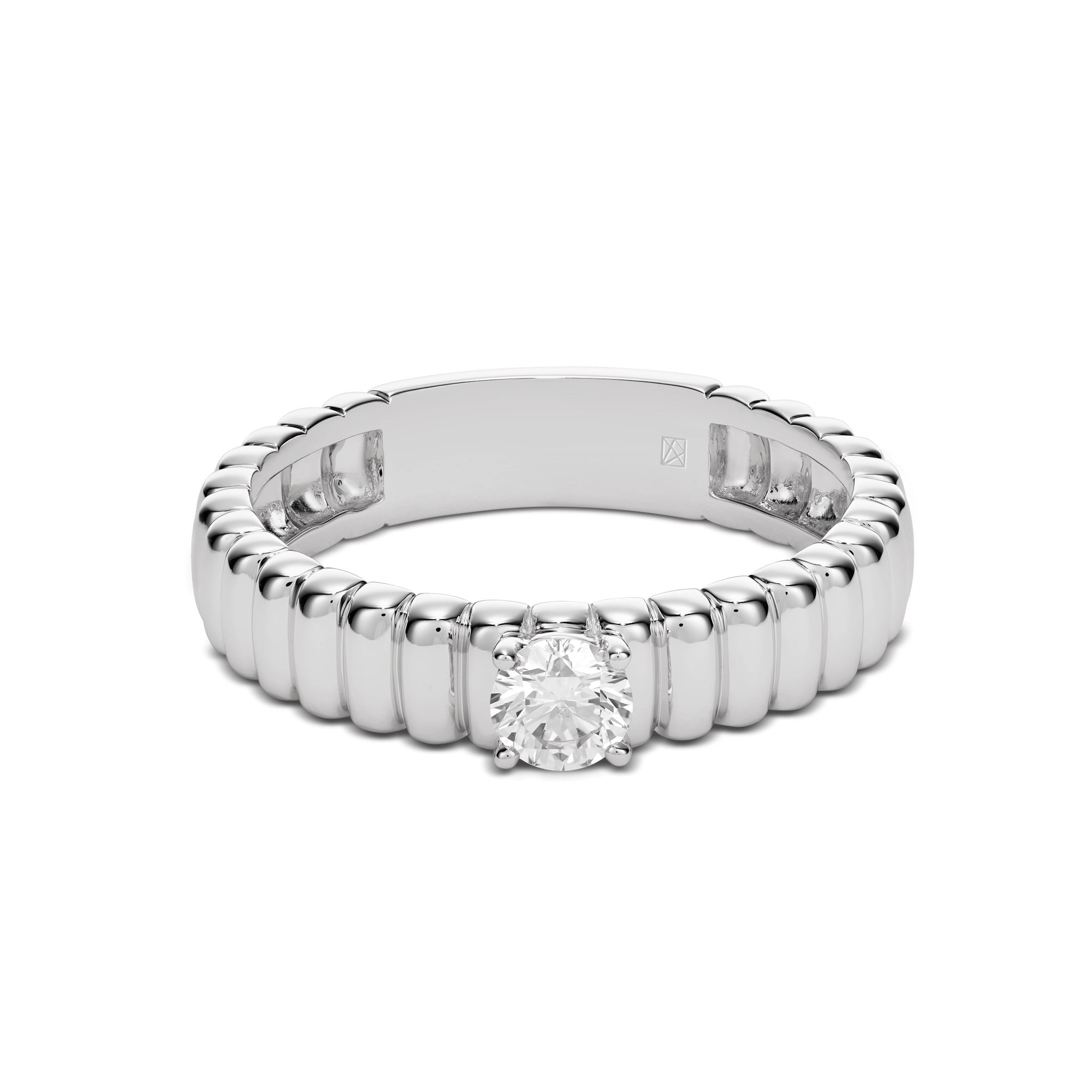 Front view of the poet ring in white gold