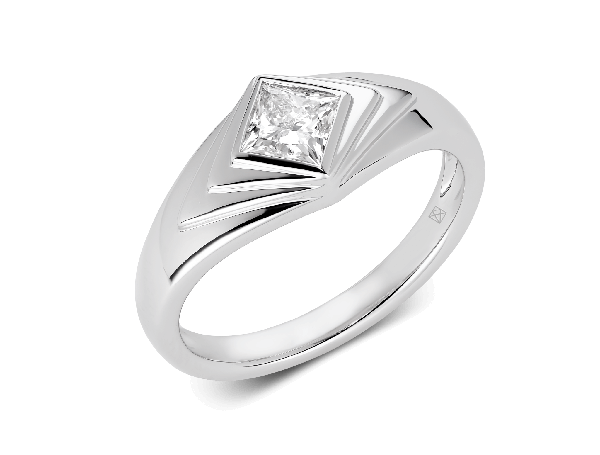 Angled view of white gold recollection ring